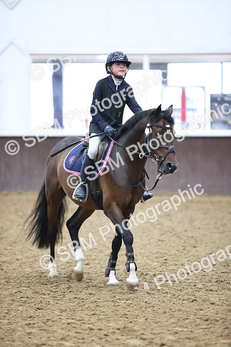 SBM_000118 - Class 1 - Pony Intro 70cm Open