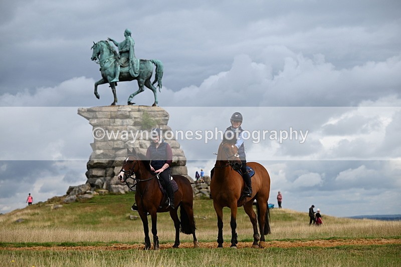 DSC_4444 - Time at Statue 09:50 to 11:09