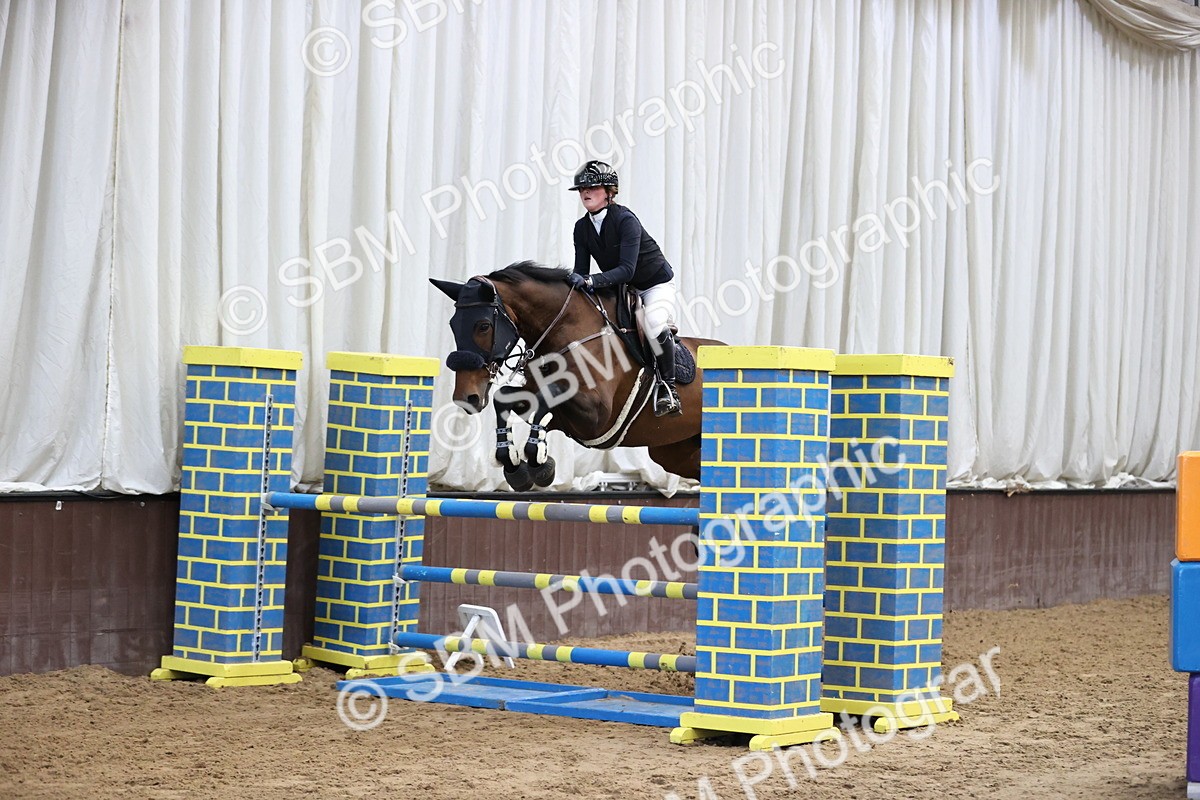 SBM_001641 - Class 4 - Senior Newcomers - 1.10m Open