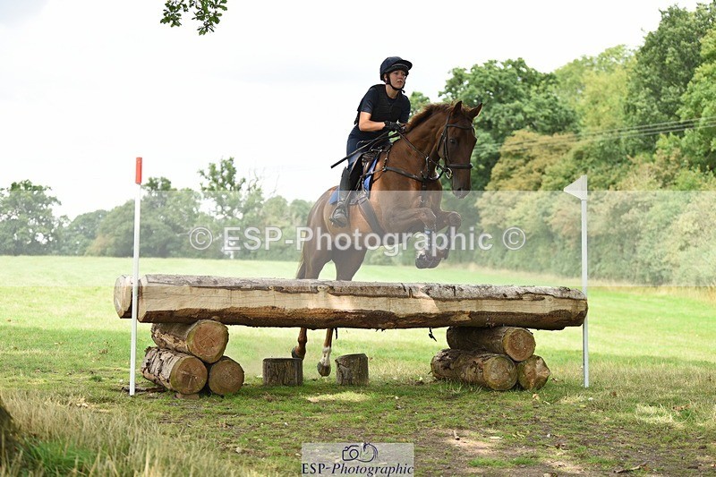 230817-135612-02099 - Kay's 1st Group - XC