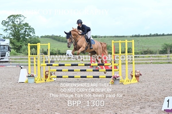 BPP_1300 - CLASS 10 SAT Senior BritiNovice/ 90cm Open