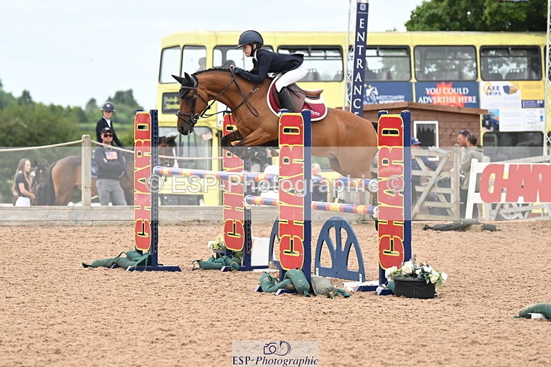 240630A-140640-14008 - Cls 25 HOYS 138cm Qualifier