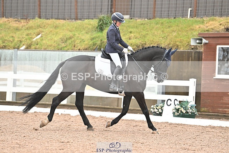 250215-120711-03321 - 228-Louise.Hutchinson-Shovern.Noire