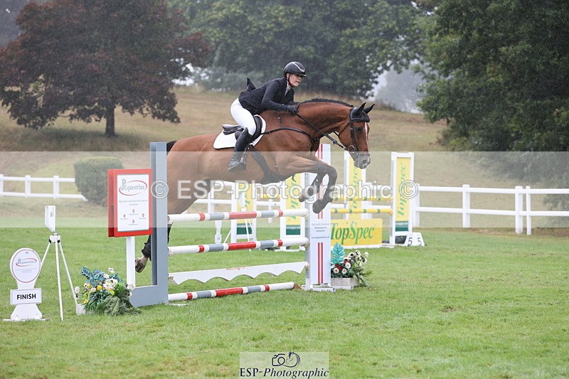 250830A-132109-06643 - Cls 16 Snr Newcomers and 1.10m Open