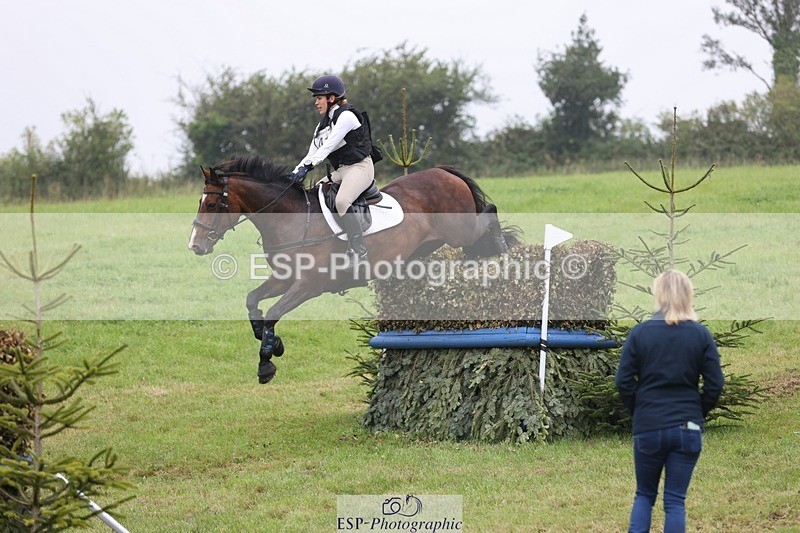 240901A-113521-07212 - 410-Octavia.Madden-NENAGH.II