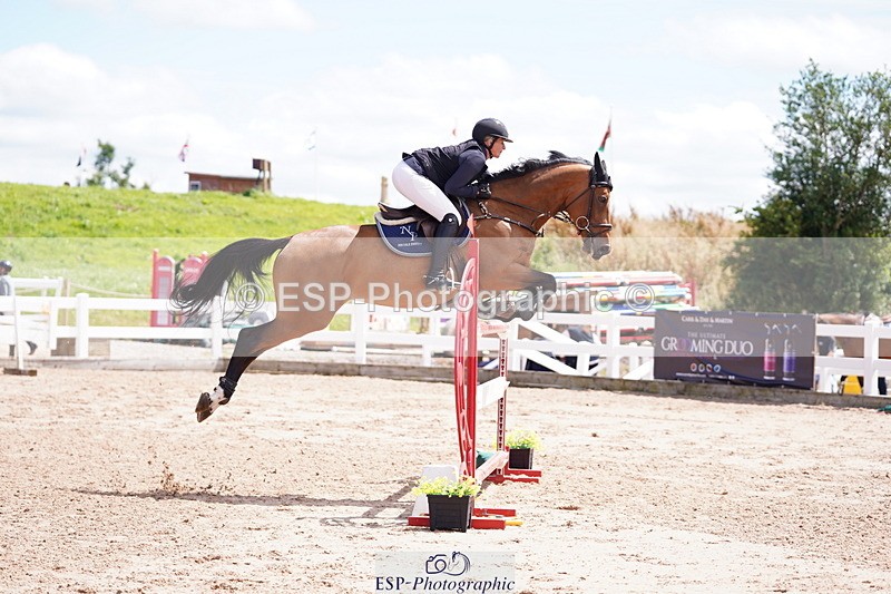 240721A-135932-18596 - Cls 32, YH 6 Yr Olds 1.30m