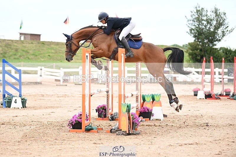 250727-085737-08655 - Cls 31 British Novice and 90cm