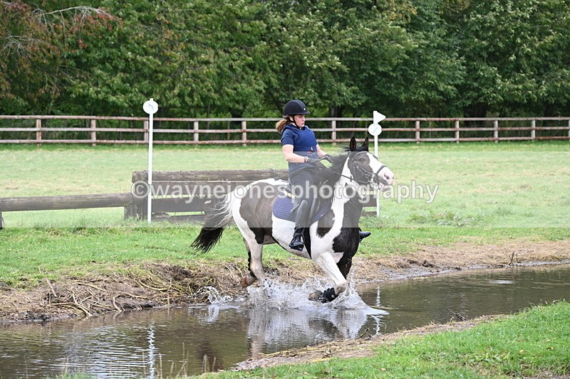 WJ6_2903 - Time at Photographer 11:01 to 11:20