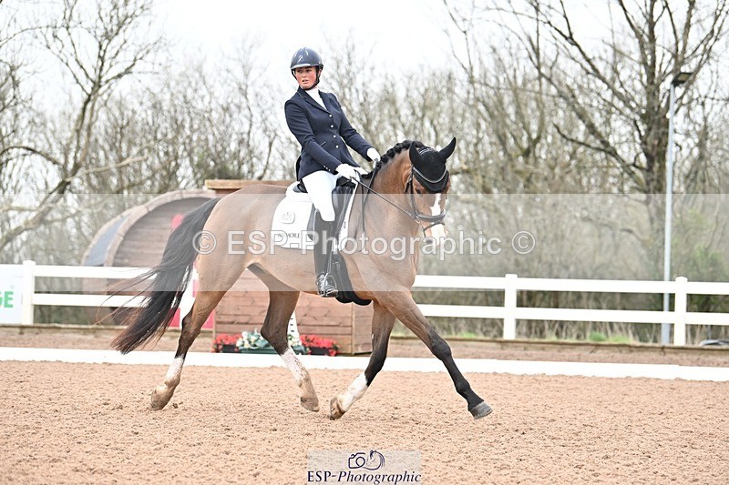 250216-105356-04716 - 128-Amy.Hose-Enrique