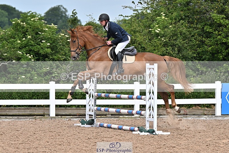 240605A-101012-00025 - Cls 1 British Novice and 90cm Open