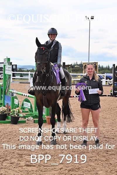 BPP_7919 - CLASS 16 FRI GFS Saddles Senior Newcomers/1.10m Open