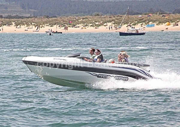 090524 SEADOO CHALLENGER IMG_1900 - Motorboats - Open