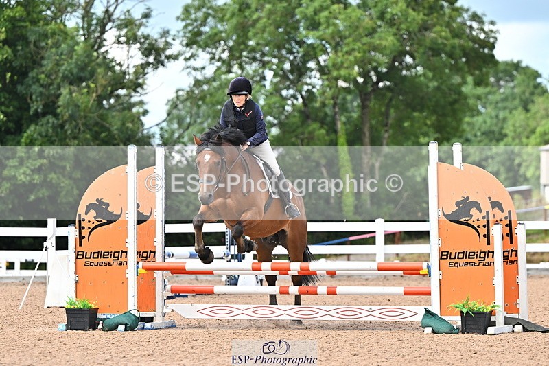 240723A-163102-00147 - 70cm