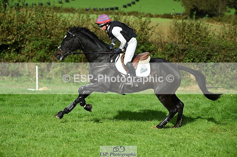 231022-140616-28582 - 342-STORM.IN.DECEMBER-Claire.Fielding-XC