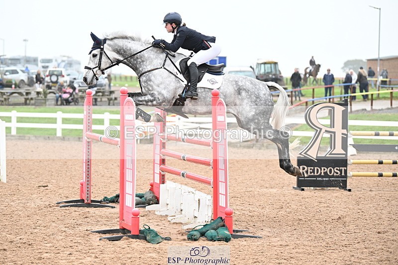 241102A-130023-04692 - SAT Cls 15 Foxhunter and 1.20m Open