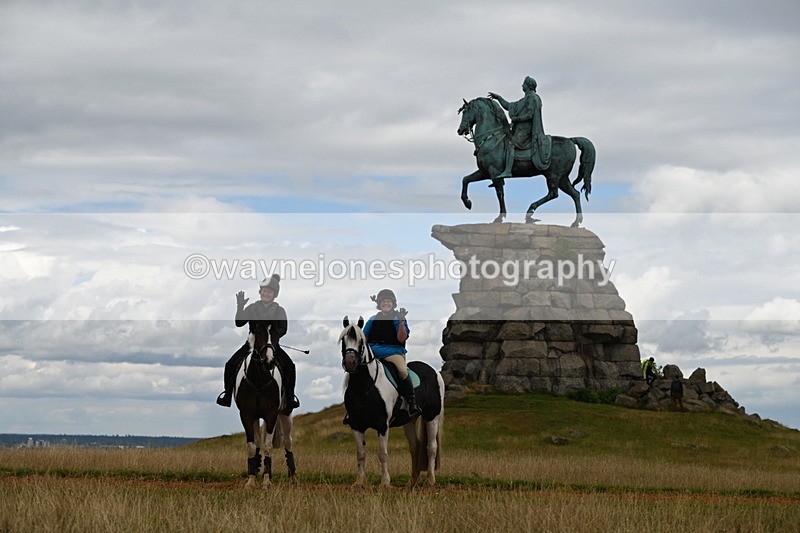 DSC_9319 - Time at Statue 14:33 to 15:10