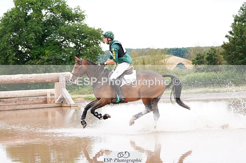 250803A-105802-10417 - K-458-Ollie.Martin-MIH.POP.SOCKS