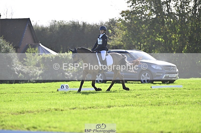 241025-115837-06972 - 373-Isabelle.Thwaite-BEACH.LADY
