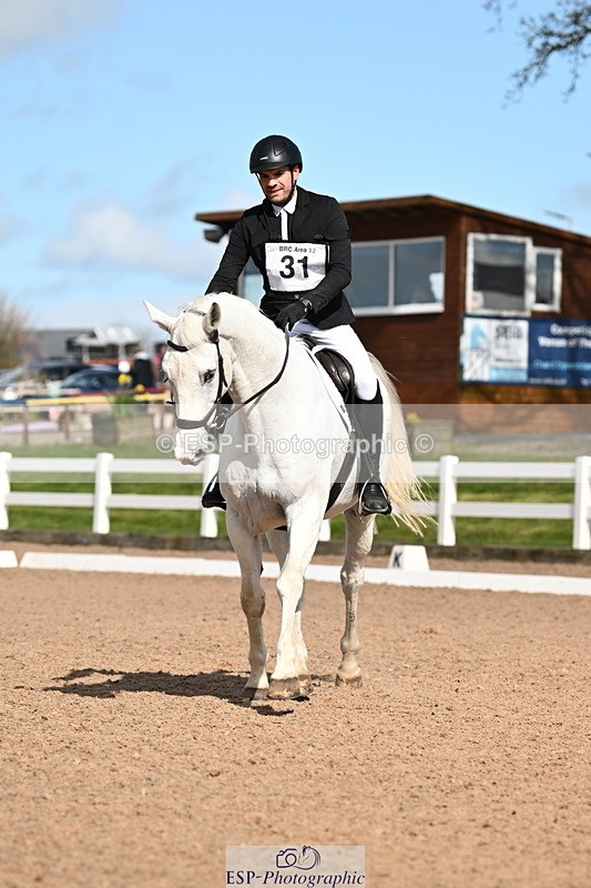 240324A-132549-03652 - Novice 27, 12.30 to 13.50