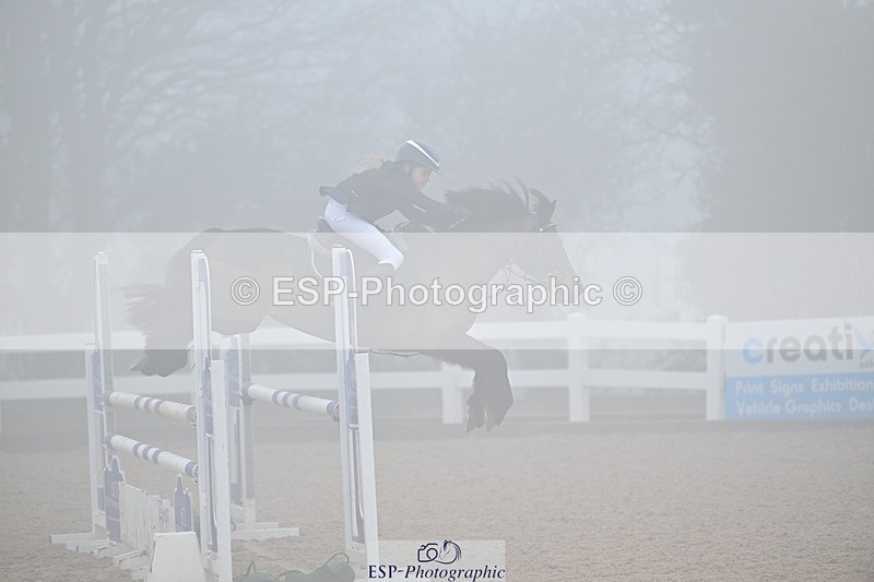 250208-122537-00565 - Cls 9 Pony Newcomers and 1m