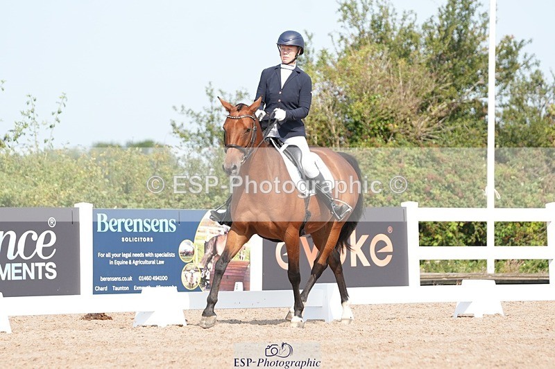 250817-105334-08187 - 151-Shona.MclauchlanLuca.Me.Go