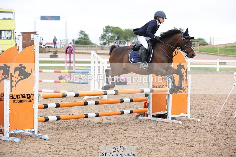 240630A-181414-16349 - Cls 28 Stepping Stones 128cm + 138cm