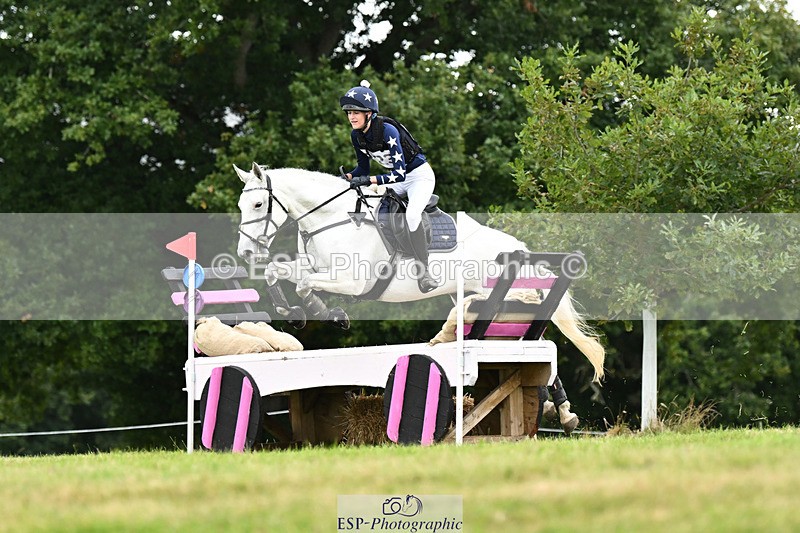 240825X-164241-37327 - 80cm XC 16.30 to 17.30