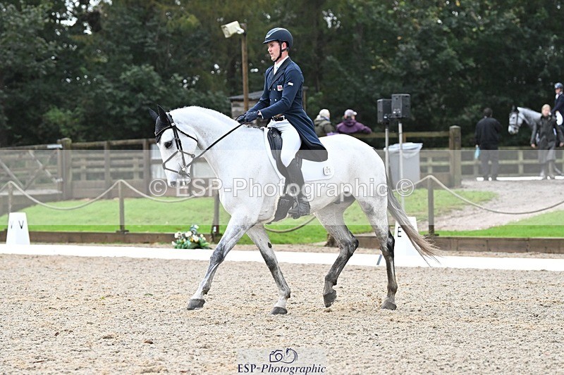 231019-094154-01182 - 027-IE.MR.MCGREGOR-Will.Furlong-DR