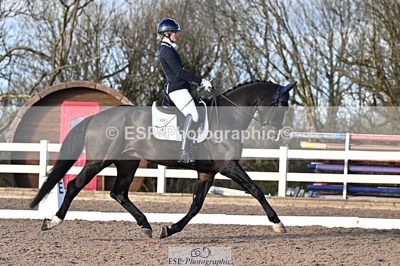 241214-135523-02660 - 124-isobel.goodwin-Milano.van.hof.olympia