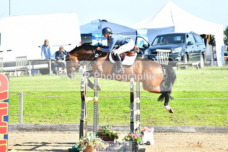 230720A-095152-01838 - Cls 1, 2 Star Small 1.30m