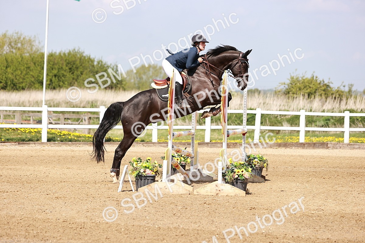  - Class 23 - Senior 1.05m