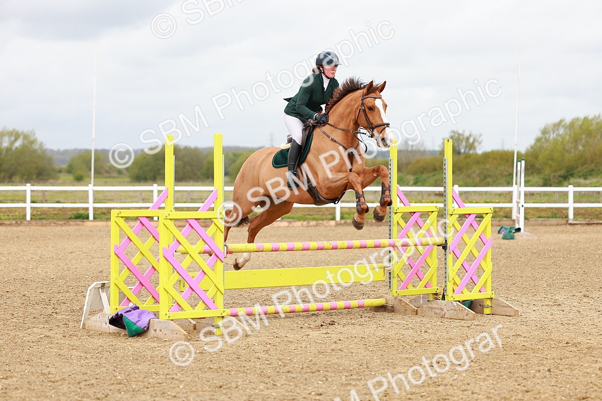 SBM_001904 - class 8 - Senior British Novice - 90cm