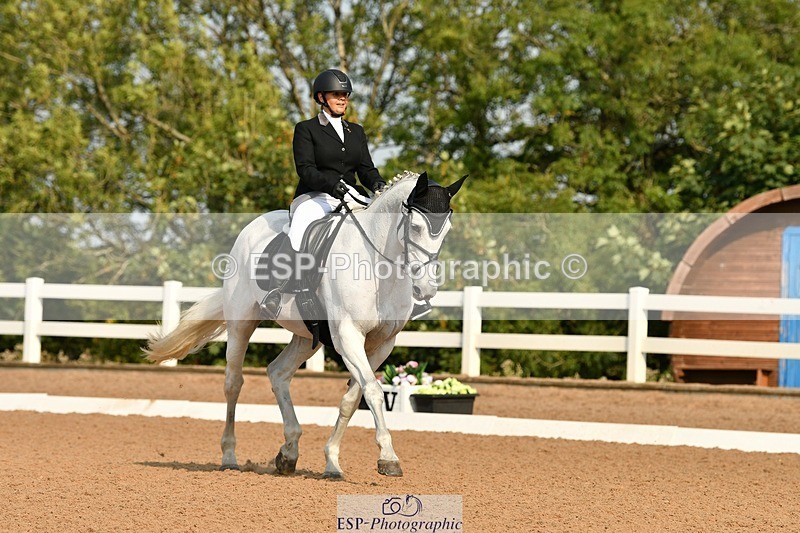 250817-095533-07670 - 179-Kate.WilliamsGhyllwood.April.Moment