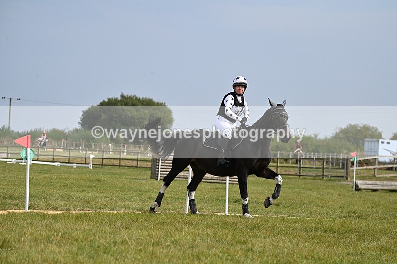 WJ6_1154 - 60cm XC Time 12:34 to 12:54