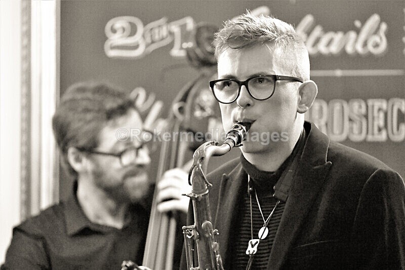 DAN-27 - Daniel Newberry Quartet