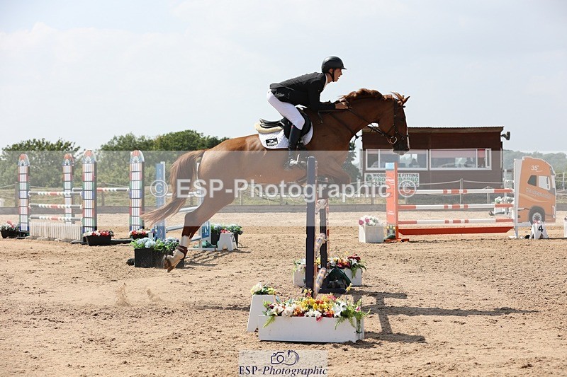 250725-145059-03452 - Cls 3 Snr Foxhunter