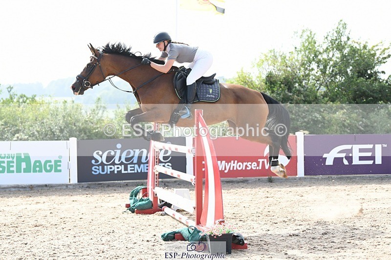 250725-164652-04012 - Cls 10 1.05m Amateur Quali