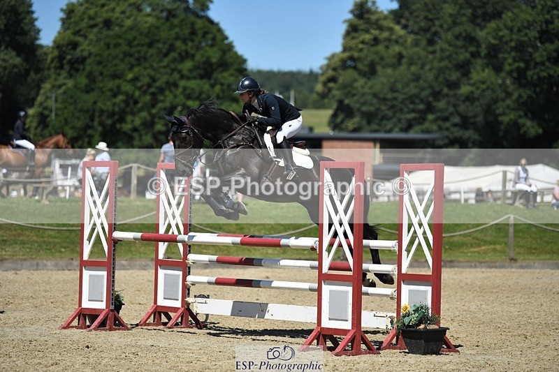 230707-113102-07233 - Cls 16 Newcomers & 1.10m Open