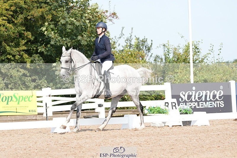 250817-103211-08078 - 149-Sophie.HawkeRAINBOW.DREAM