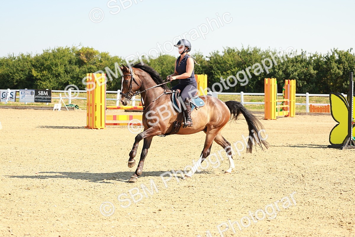 1I0A0042 - Class 1 - Clear Round