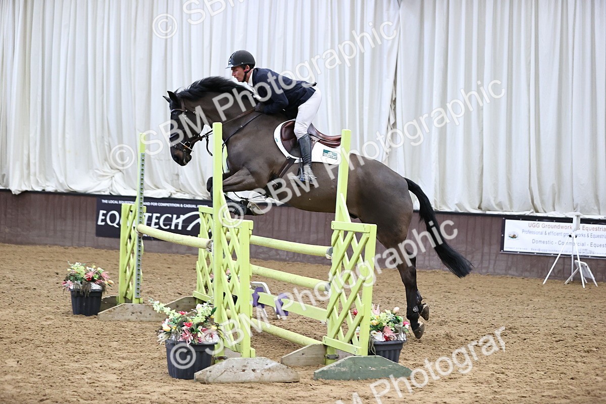 SBM_001803 - Class 4 - Senior Newcomers - 1.10m Open