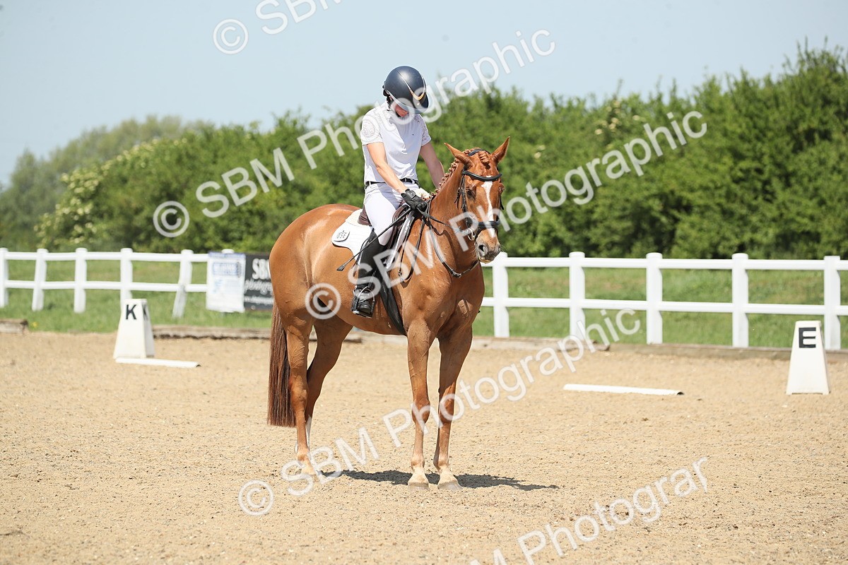 SBM_008915
