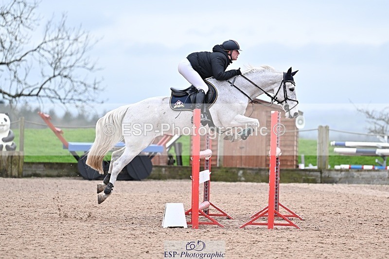 260114-125644-00428 - Cls 4 Newcomers and 1.10m