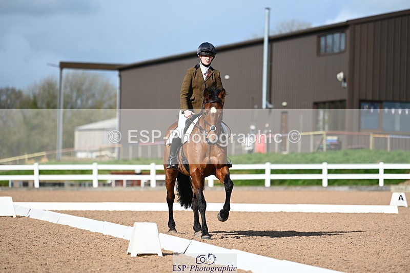 240323A-150648-02370 - UnA Novice 28