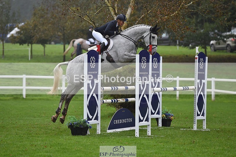 231021-110814-15984 - 029-KING.LOUIS-Mary.King-SJ