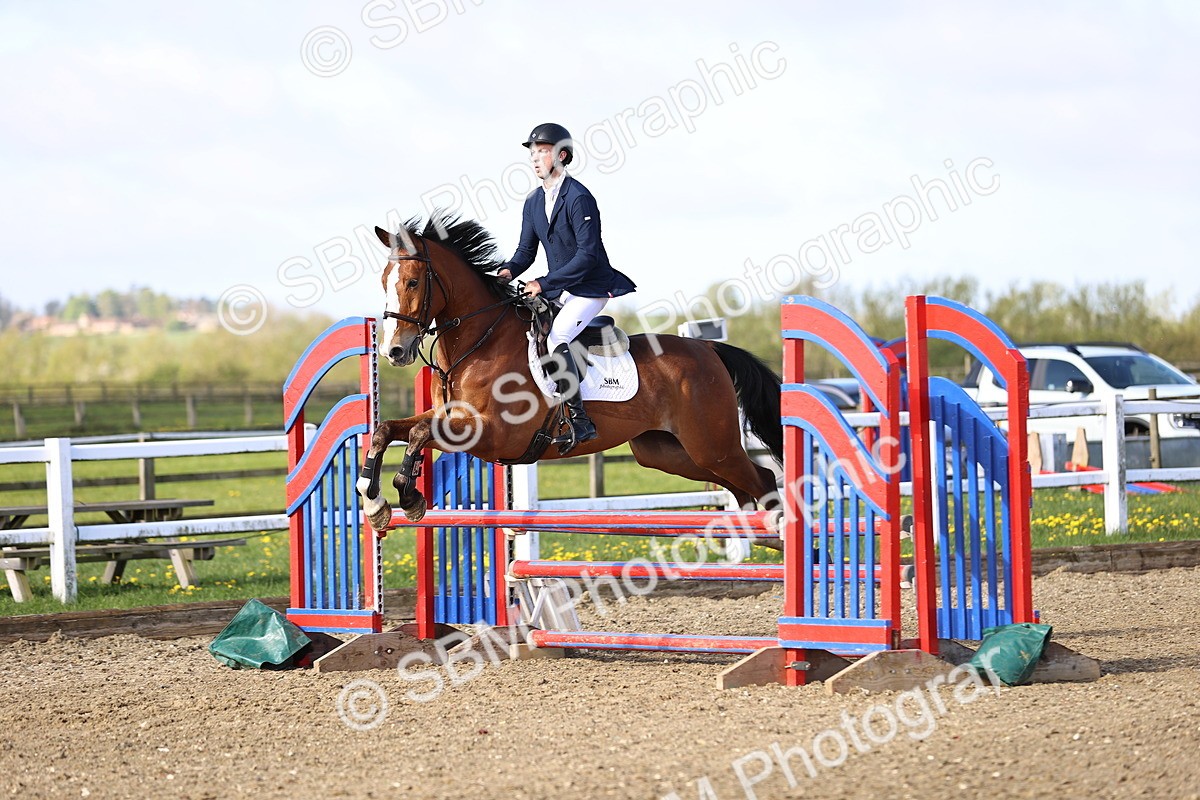 SBM_002927 - Class 14 - Clear Round