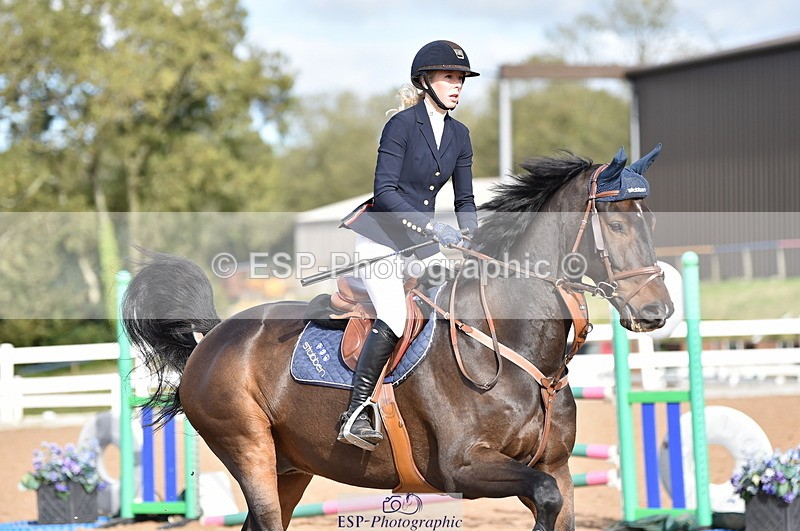 231015A-131640-08276 - Cls 25 95cm Amateur Q 2nd R