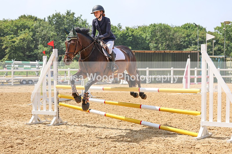 3E7A5886 - Class 5: Senior 95cm