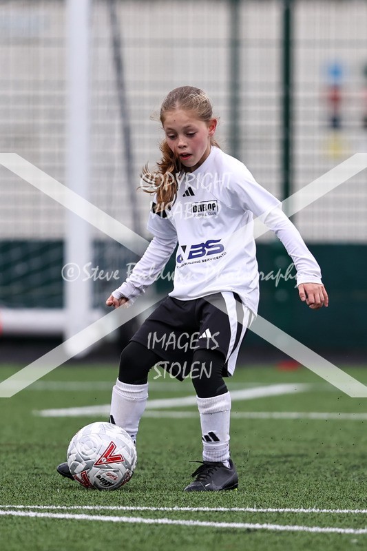 1DX30820 - 2026-03-07 Fc Abbey Meads U12 Grey Girls V Develop FC U12 Lionesses