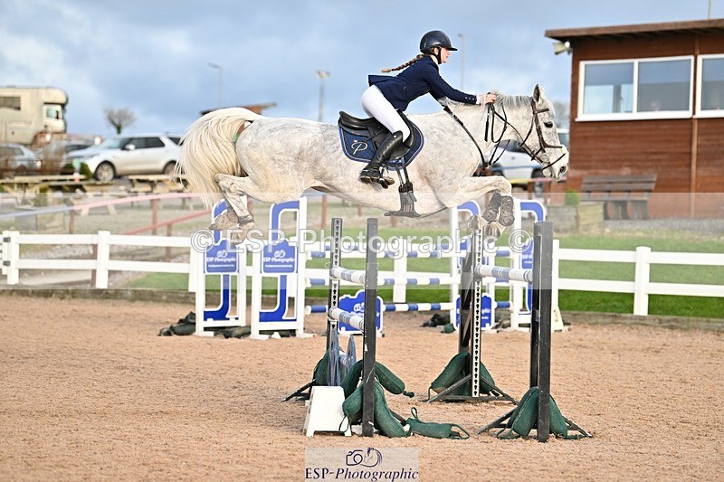 241208-135731-01848 - Cls 22 Foxhunter and 1.20m Open